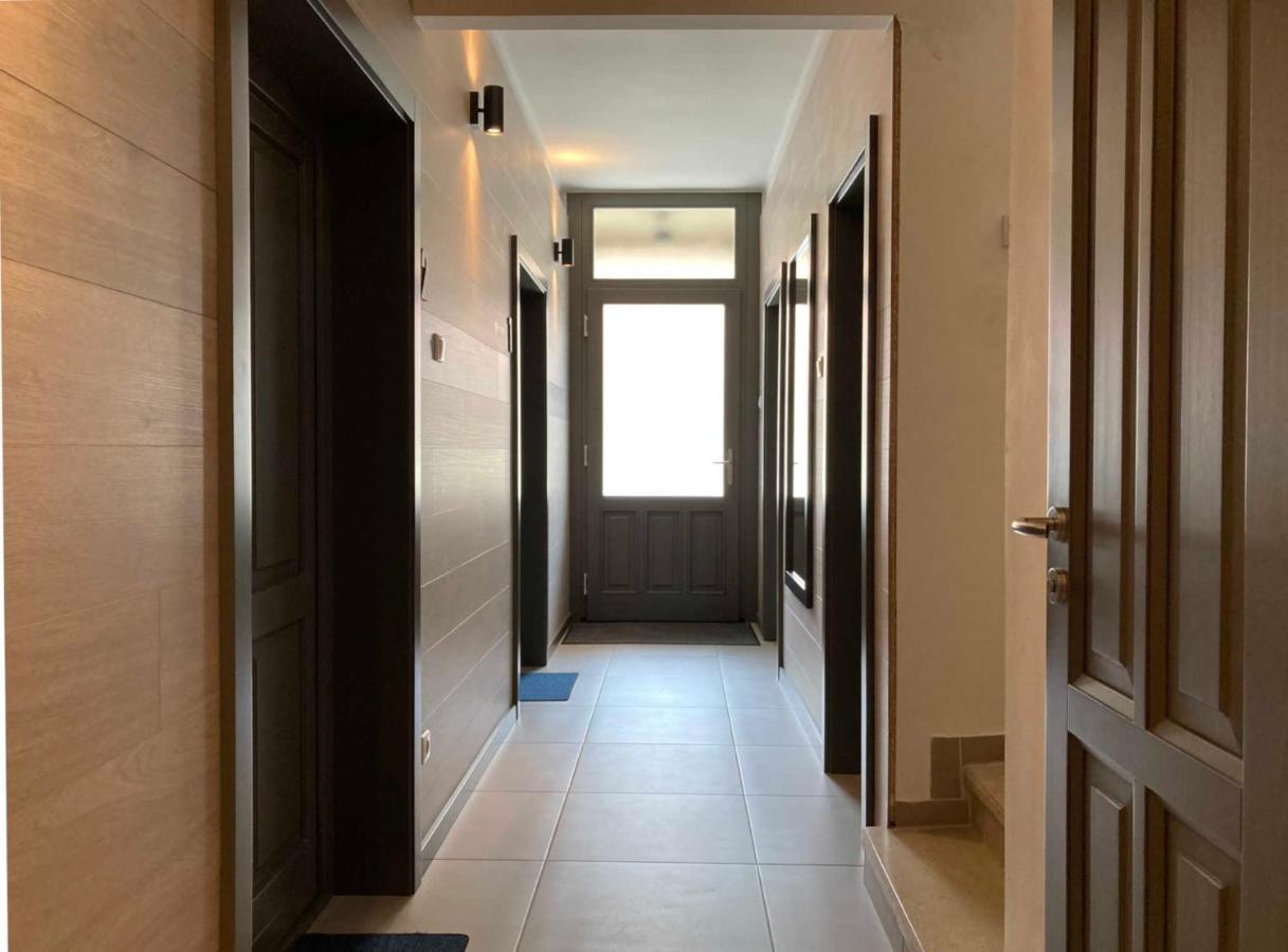 Toronyi Vendeghaz Hotell Exteriör bild
