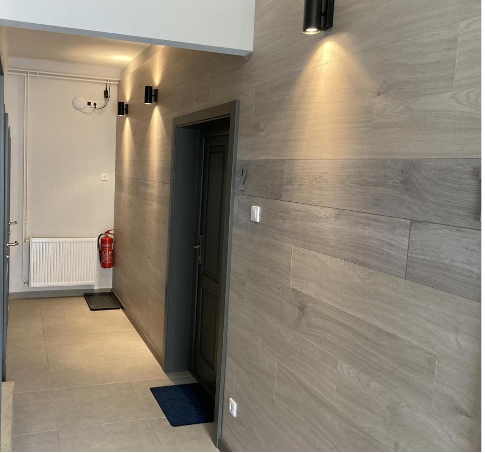 Toronyi Vendeghaz Hotell Exteriör bild