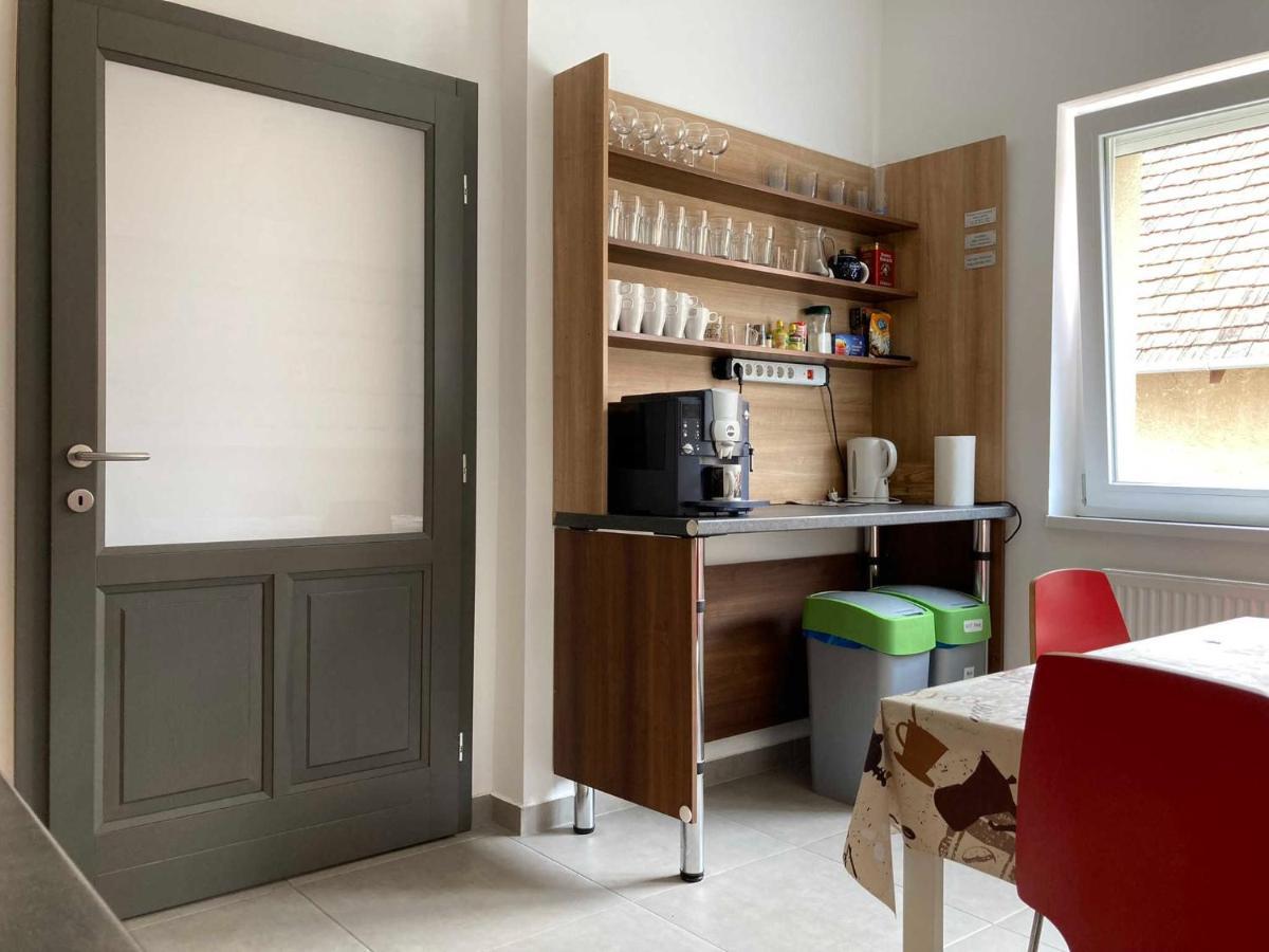 Toronyi Vendeghaz Hotell Exteriör bild