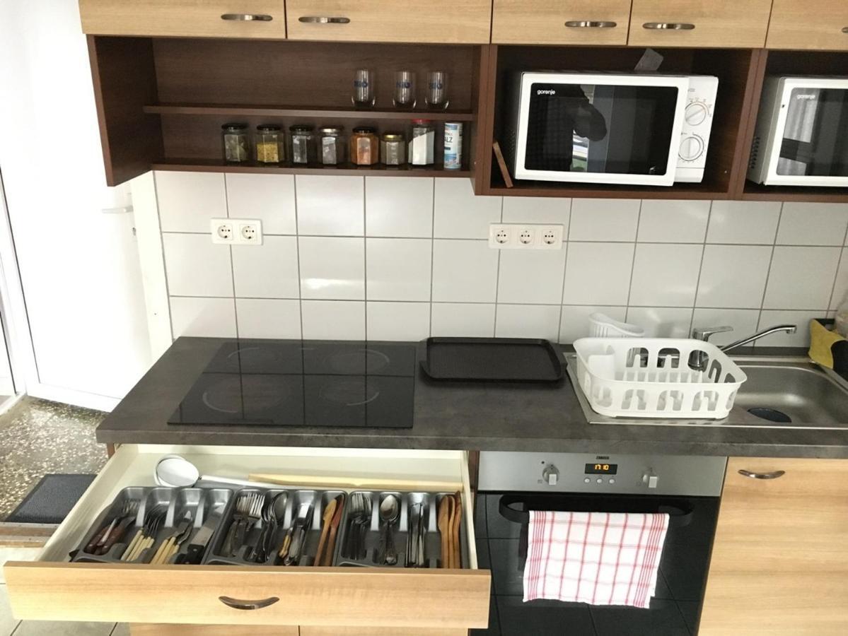 Toronyi Vendeghaz Hotell Exteriör bild